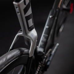 X-LAB AD8 | 105 Di2 | Sunspot