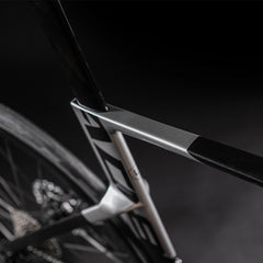 X-LAB AD8 | 105 Di2 | Sunspot